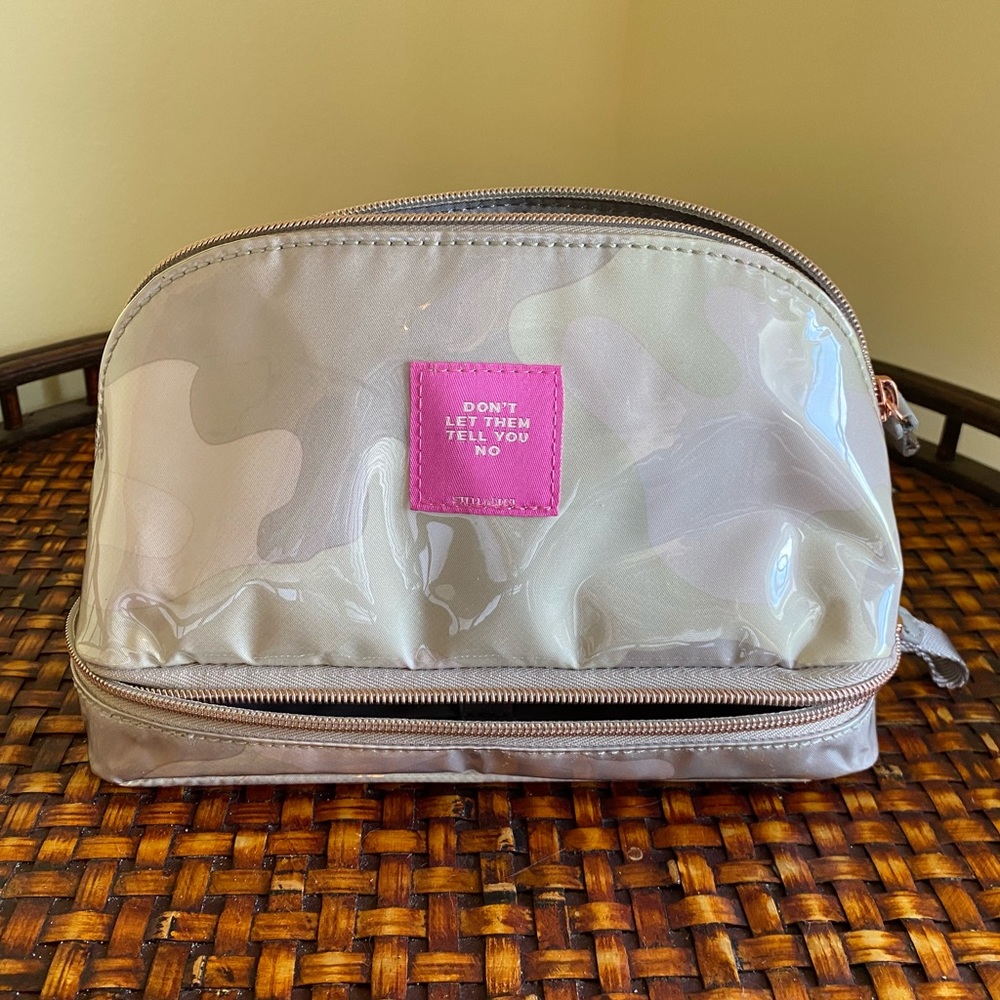 Stella & Dot Makeup Bag